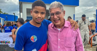 Rosemberg critica evento de ACM Neto sobre educação e questiona modelo privatista defendido pelo ex-prefeito