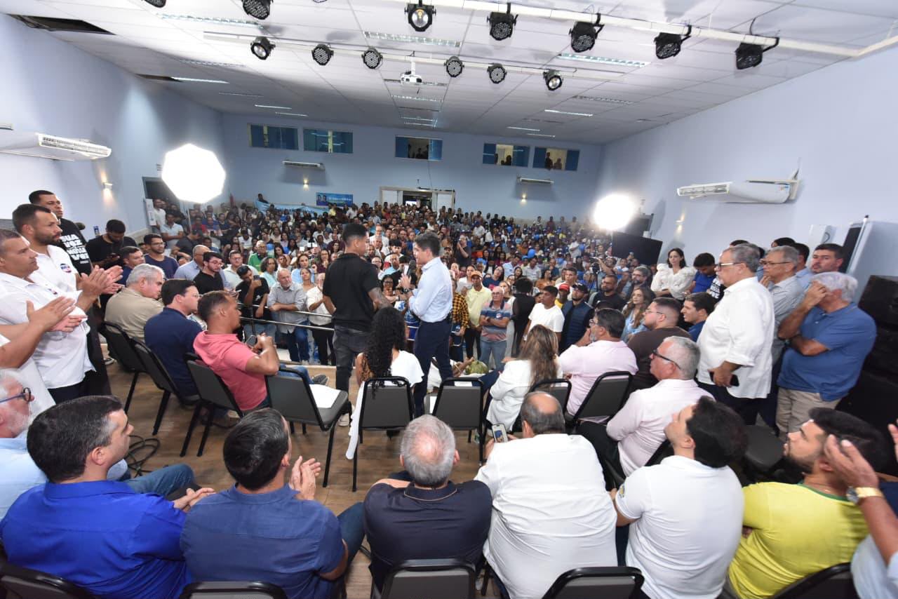 Após queixa de morador sobre Embasa, ACM Neto defende fim de cobrança de taxa de esgoto para quem não tem acesso ao serviço