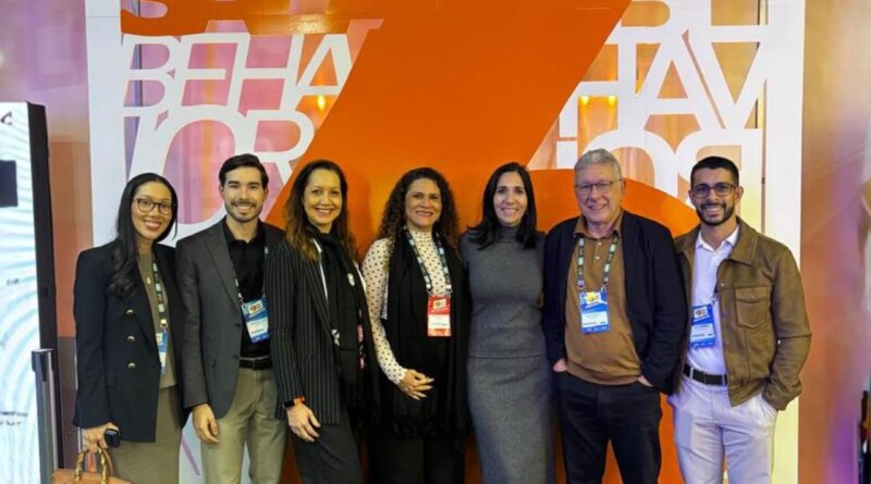 Equipe da Holiste participa de congresso internacional