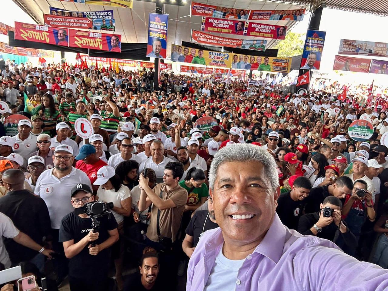 Jerônimo fortalece governança participativa com prefeitos e população no Sertão do São Francisco