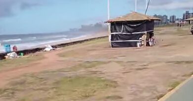 Ciclista usa rede social para reclamar de abandono da orla da Boca do Rio