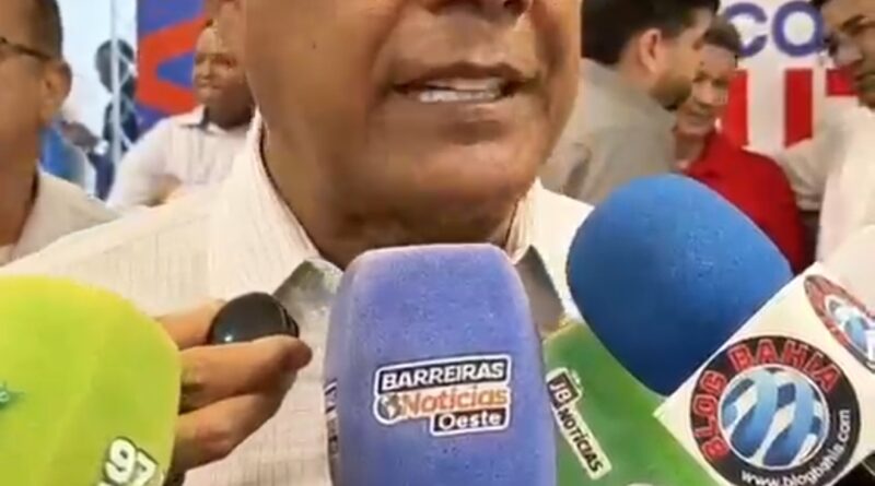 Jerônimo defende Wagner em Barreiras e diz que oposição tenta atingir Lula pela Bahia