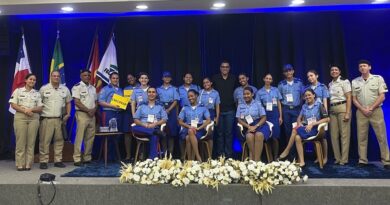 Colégio da Polícia Militar de Ilhéus fortalece protagonismo estudantil em seminário de Ciências