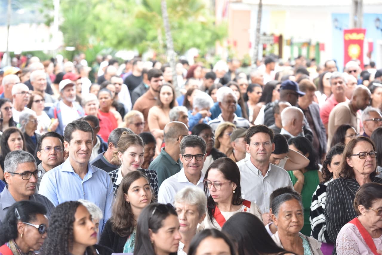 ACM Neto participa de celebrações de Corpus Christi em Rio de Contas e destaca tradição e riqueza cultural da cidade