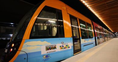 Obras do VLT avançam com entrega da Estação Calçada e melhorias viárias em Salvador