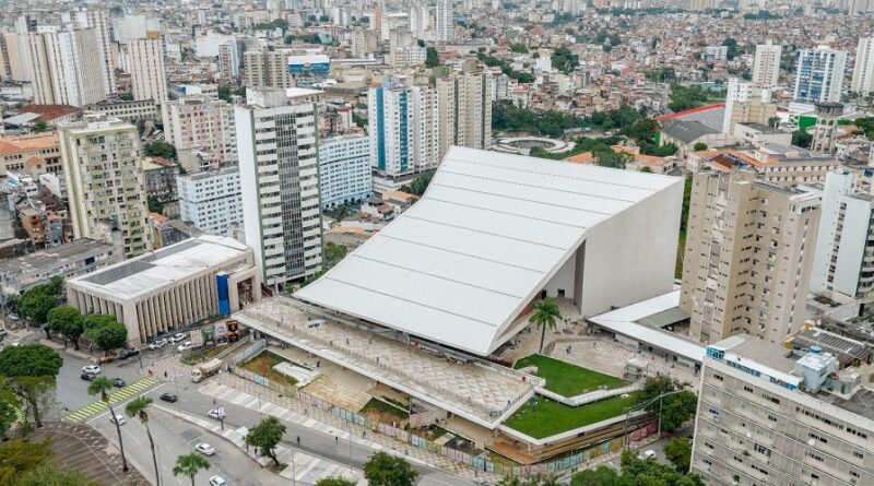 Teatro Castro Alves é reaberto com padrão  internacional e preservação do patrimônio cultural