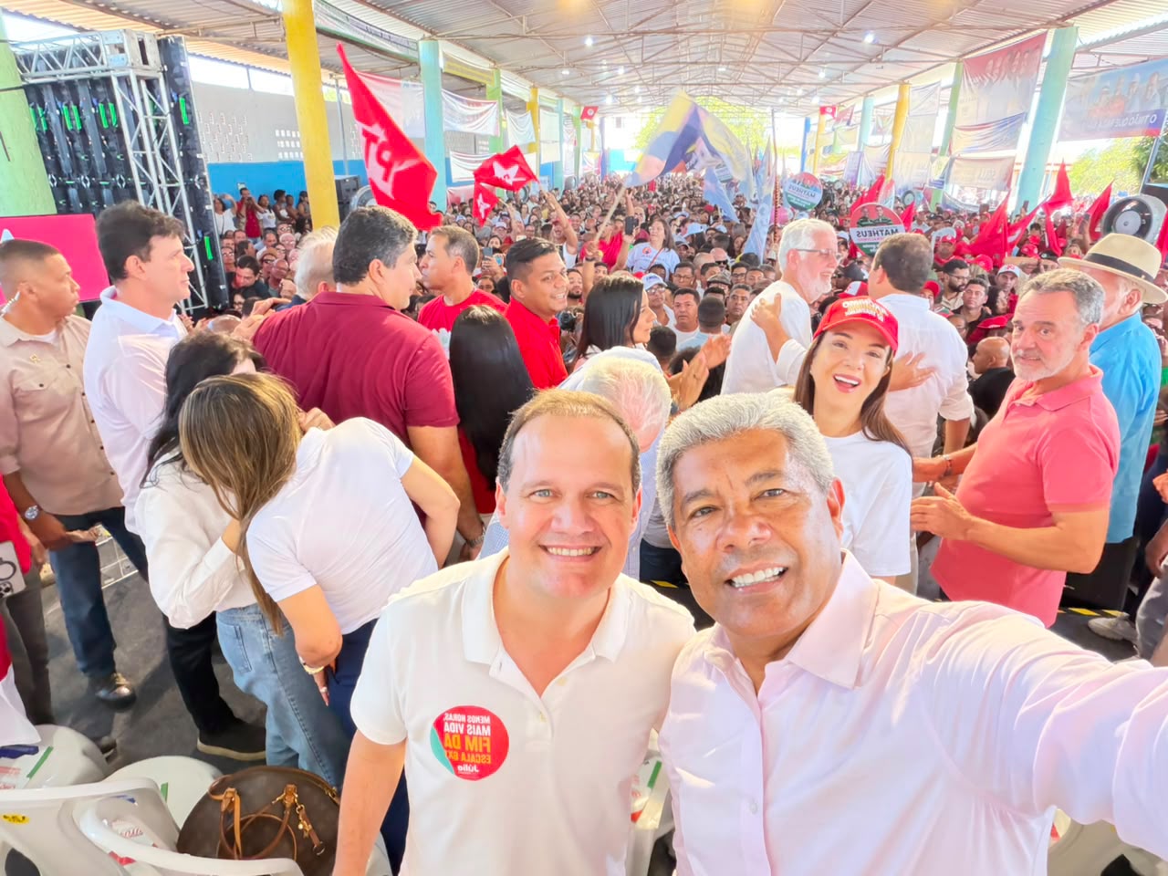 Júlio destaca investimentos de Jerônimo no Piemonte do Paraguaçu: “Combina ritmo intenso de trabalho com importante olhar para o social”