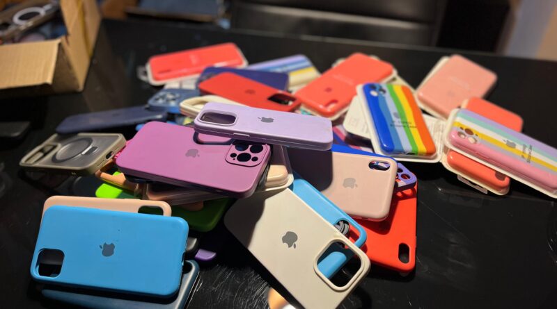 Operação Mobile 360° apreende celulares e acessórios em lojas de Salvador