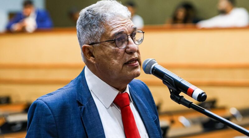 ”Sem ter o que fazer, ACM Neto volta a agourar a Ponte Salvador-Itaparica”, diz Rosemberg