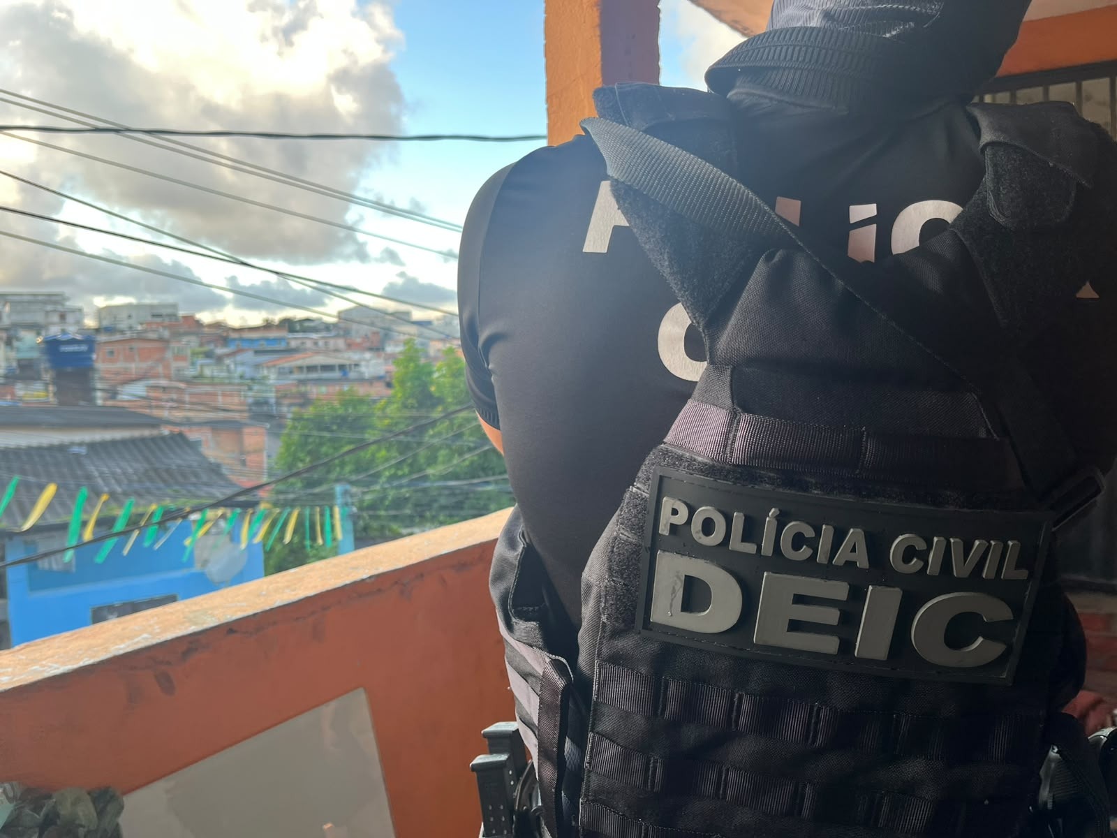 Operação Hexa prende integrantes de grupo suspeito de roubos contra turistas na Barra