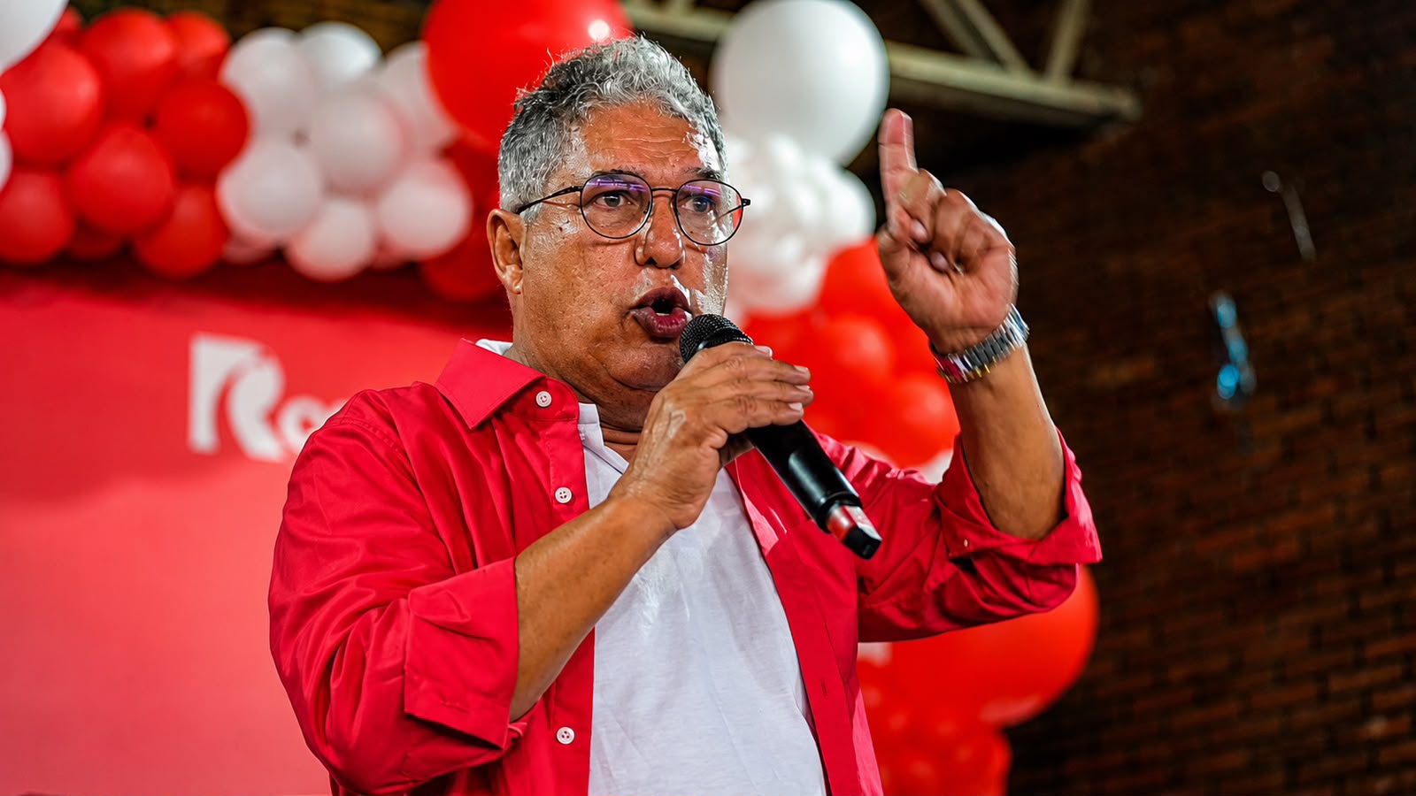Rosemberg questiona sumiço de ACM Neto e diz que ataque sobre BR-324 tenta desviar foco de aliado investigado