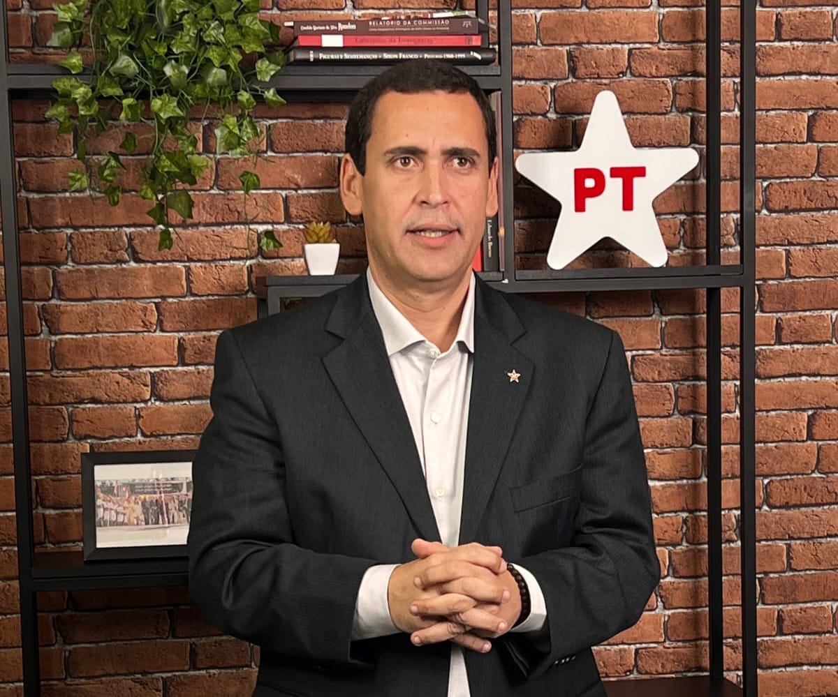 PT reage a carta de Bolsonaro: “O Brasil quer saber onde está o contrato e aonde foi parar o dinheiro do Master?”