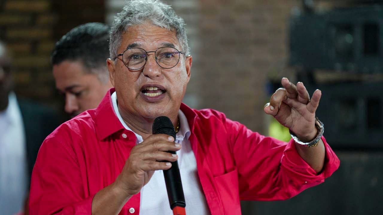 ”ACM Pôncio Pilatos Neto não pode lavar as mãos em caso de irregularidades na prefeitura que alcançam sua gestão”, diz Rosemberg