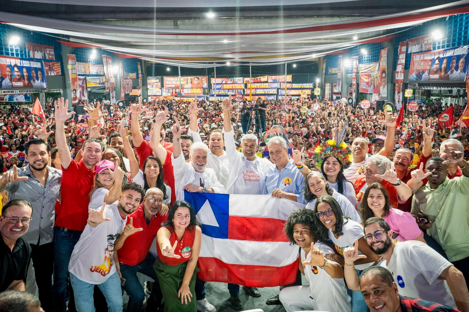 Jerônimo defende construção coletiva de projeto para o futuro da Bahia durante PGP em Camaçari