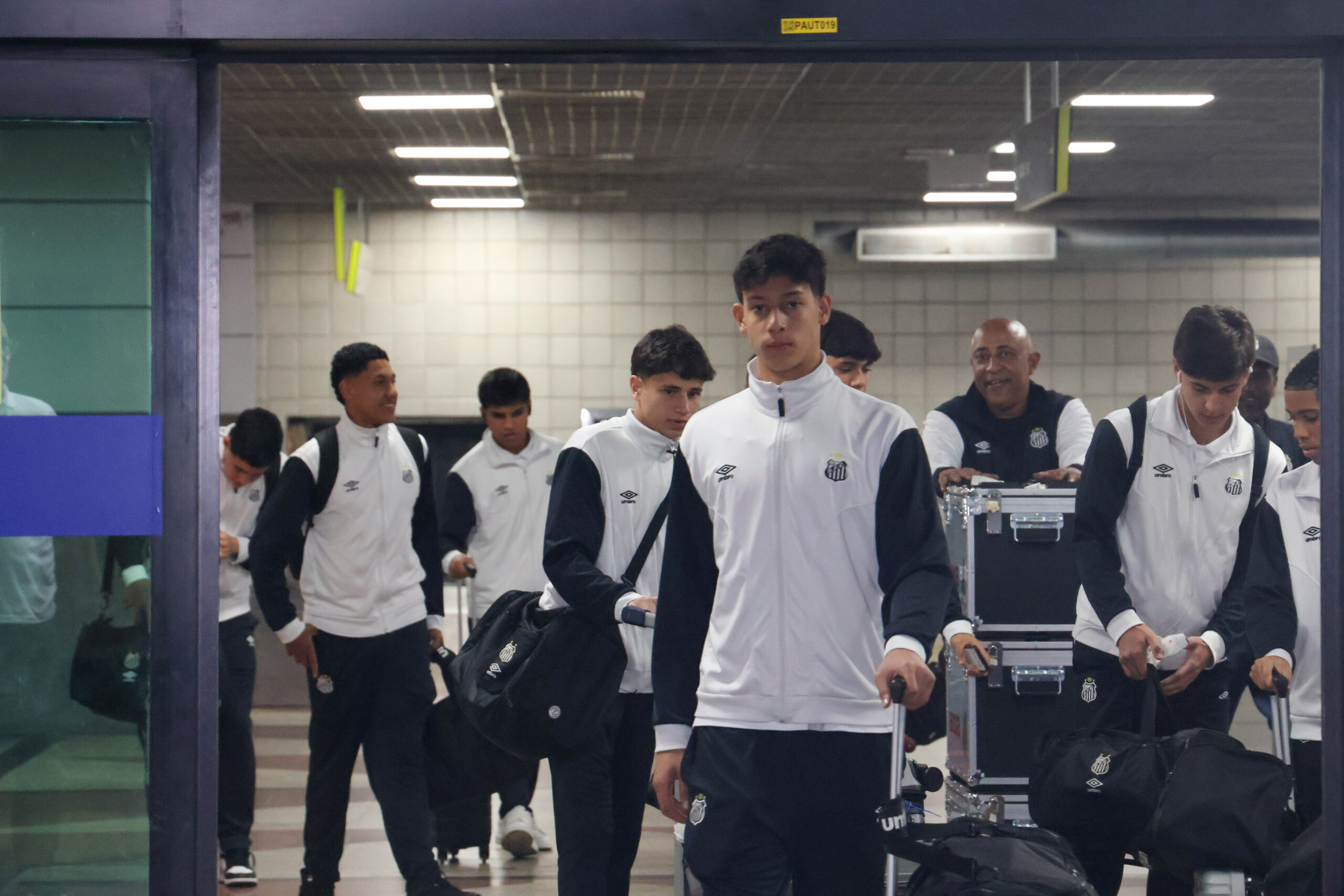 Equipes do interior e de outros estados desembarcam em Salvador para 16ª edição da Copa 2 de Julho Sub-15