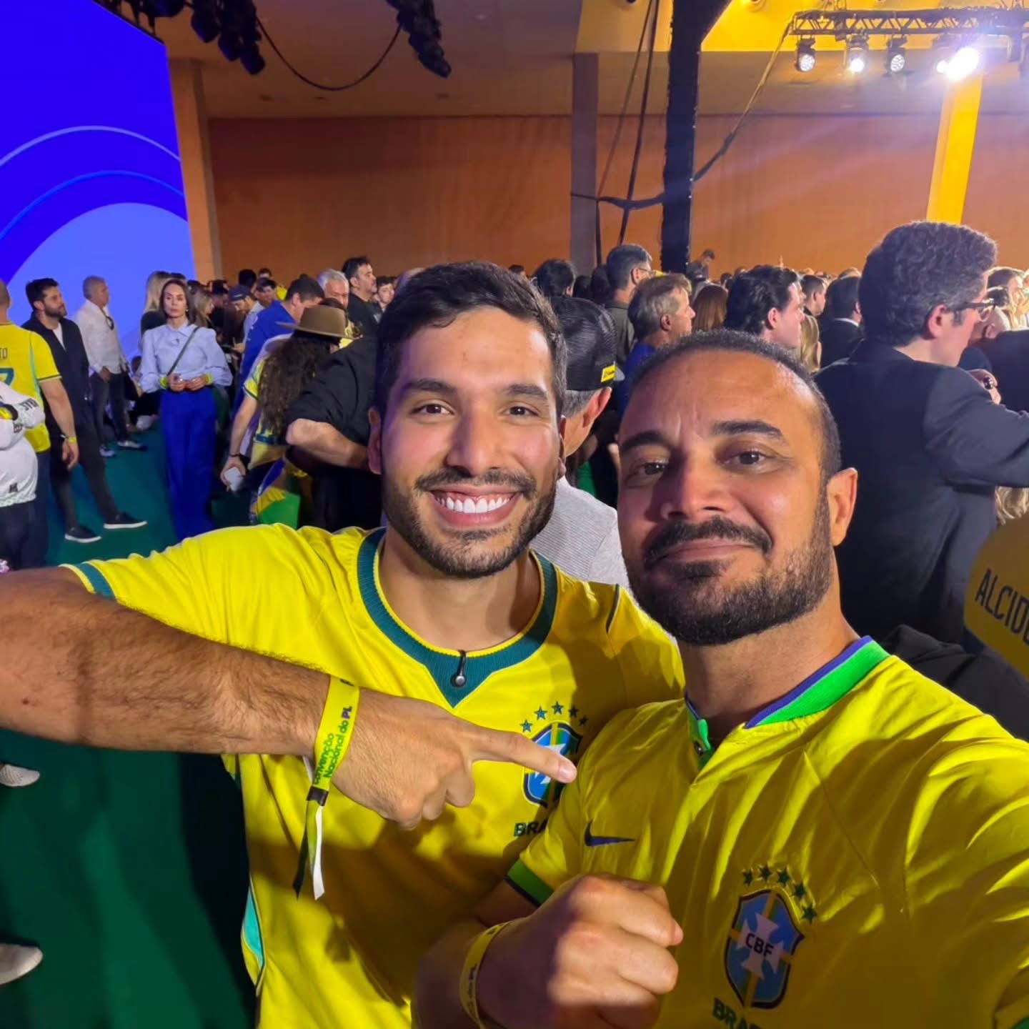 Capitão Alden marca presença na Convenção Nacional do PL