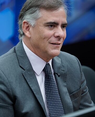 Leur Lomanto Jr. encerra semestre à frente da CCJ com recorde de produtividade e aprovação de pautas de grande impacto