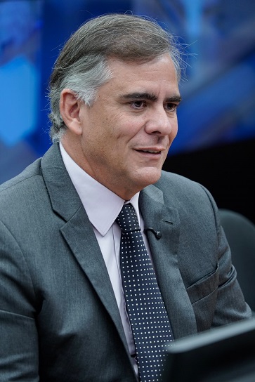 Leur Lomanto Jr. encerra semestre à frente da CCJ com recorde de produtividade e aprovação de pautas de grande impacto