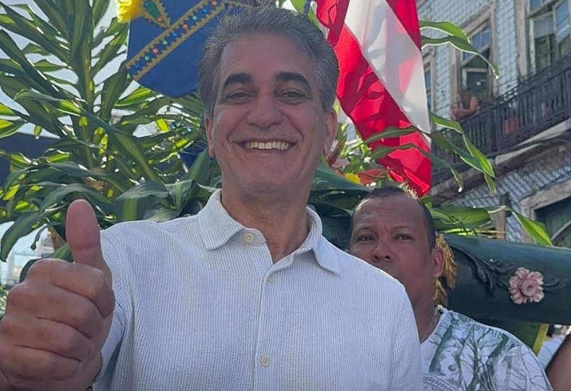 Robinson diz que ACM Neto adotou o negacionismo bolsonarista e que Bruno Reis faz Salvador passar vergonha