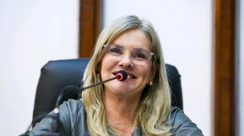 Ivana Bastos diz que renegociação de dívidas mostra que o governo prioriza a agricultura 