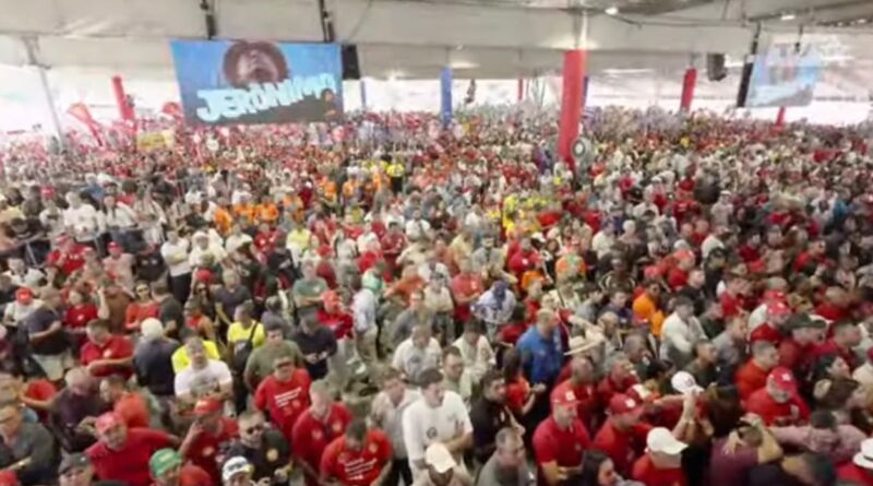 Lula, Jerônimo, Wagner e Rui mobilizam multidão em convenção histórica do PT na Bahia