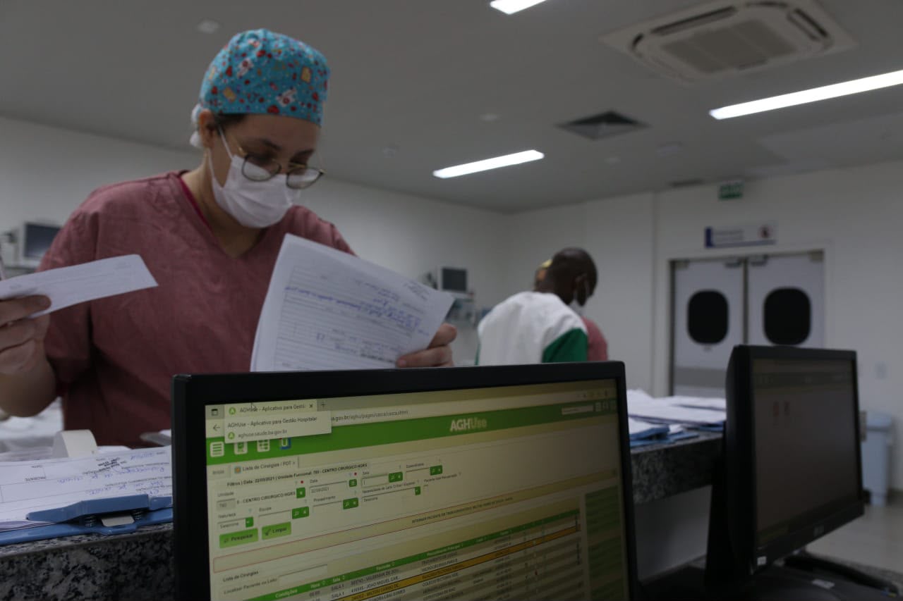 Modelos de regulação defendidos por ACM têm graves problemas e filas longas