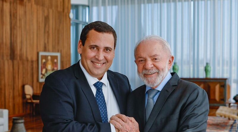 “Foi seguro e mostrou domínio sobre os temas”, diz secretário do PT sobre entrevista de Lula