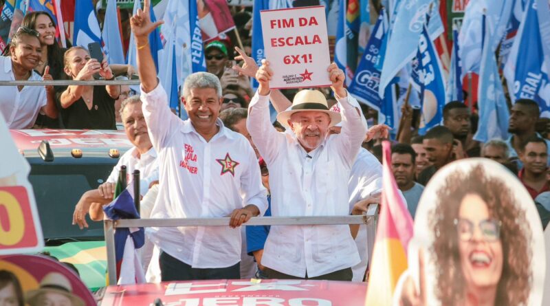 Lula e Jerônimo abrem caminhada em Salvador pedindo fim da escala 6×1
