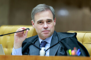 Deputado Samuel Junior propõe Comenda Dois de Julho para o ministro André Mendonça