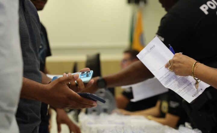Operação Móbile 360° devolve mais de 500 celulares em dois dias