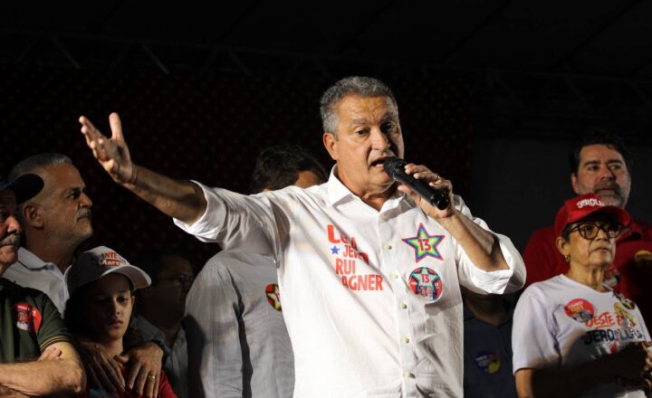 Em Carinhanha, Rui diz que governar exige objetividade e coragem para “pensar grande e fazer acontecer”