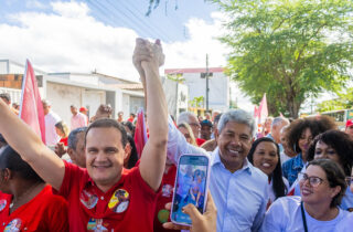 Júlio Pinheiro destaca confiança na vitória de Lula e Jerônimo: “A onda 13 tomou conta da Bahia”