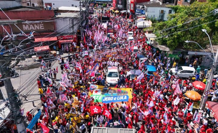 Jerônimo participa de caminhada em Paripe e destaca investimentos em Salvador