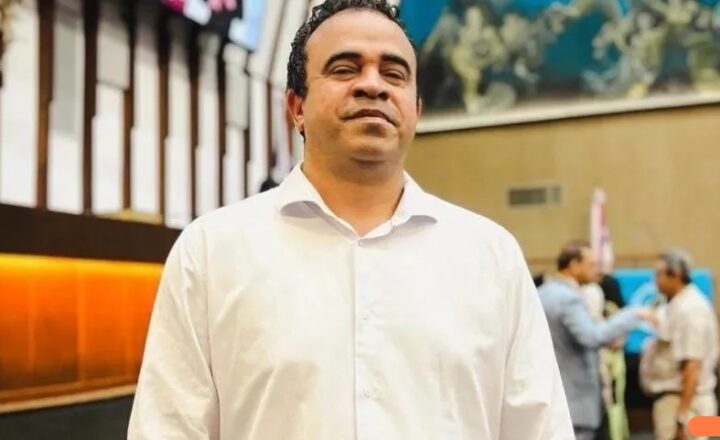 Candidato ao governo da Bahia sofre acidente de carro em Salvador