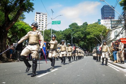 PMBA desfila no 7 de Setembro com mais de mil representantes