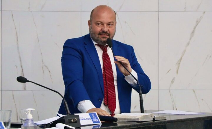 Dilson Magalhães defende diálogo e responsabilidade sobre contribuição previdenciária de aposentados