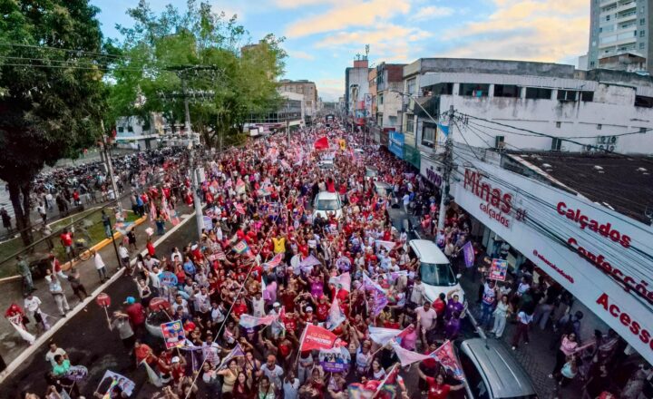 Jerônimo participa de caminhada em Itabuna e campanha estima público de mais de 20 mil pessoas