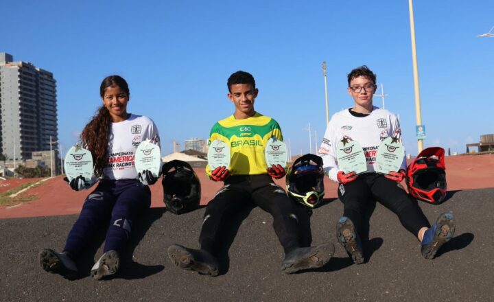Jovens talentos do Projeto Pedal conquistam títulos continentais em Lima, no Peru