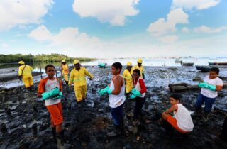 O Subúrbio é Nosso: VLT promove ações de valorização da pesca e cuidado ambiental no Lobato
