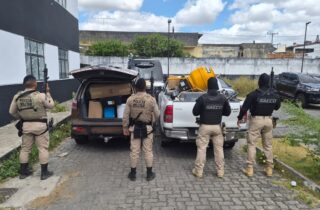 Operação Três Caras prende liderança criminosa foragida na Bahia e desmonta laboratório clandestino de drogas em Feira de Santana