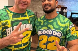 Capitão Alden acompanha Flávio Bolsonaro em ato em Salvador