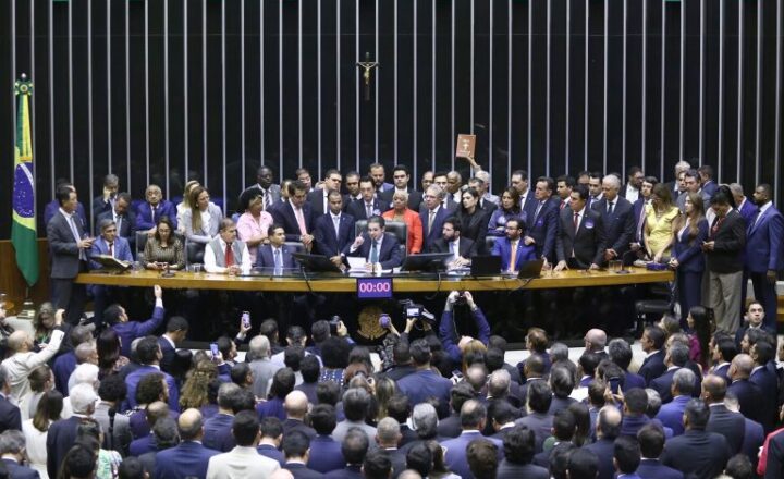 Câmara terá 183 deputados de primeiro mandato a partir de 2027