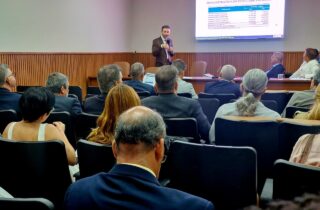 Metas fiscais do Governo apresentadas na ALBA mostram baixo endividamento e altos investimentos em melhorias para a população 