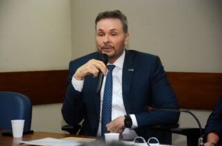 ALBA recebe secretário da Fazenda para apresentação das metas fiscais