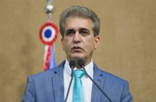 EUA virou asilo para delinquentes, dispara deputado Robinson sobre fuga de Flávio Bolsonaro