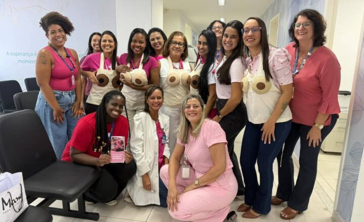 Hospital Estadual 2 de Julho realiza ação do Outubro Rosa com foco na prevenção do câncer de mama
