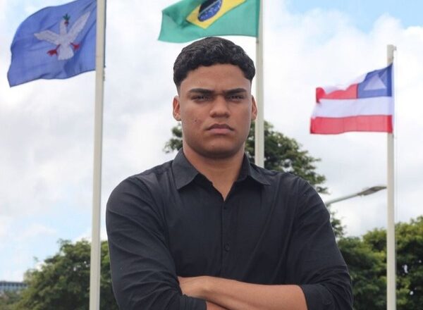 Aos 21 anos, Sandro Filho é eleito deputado federal mais jovem da história da Bahia
